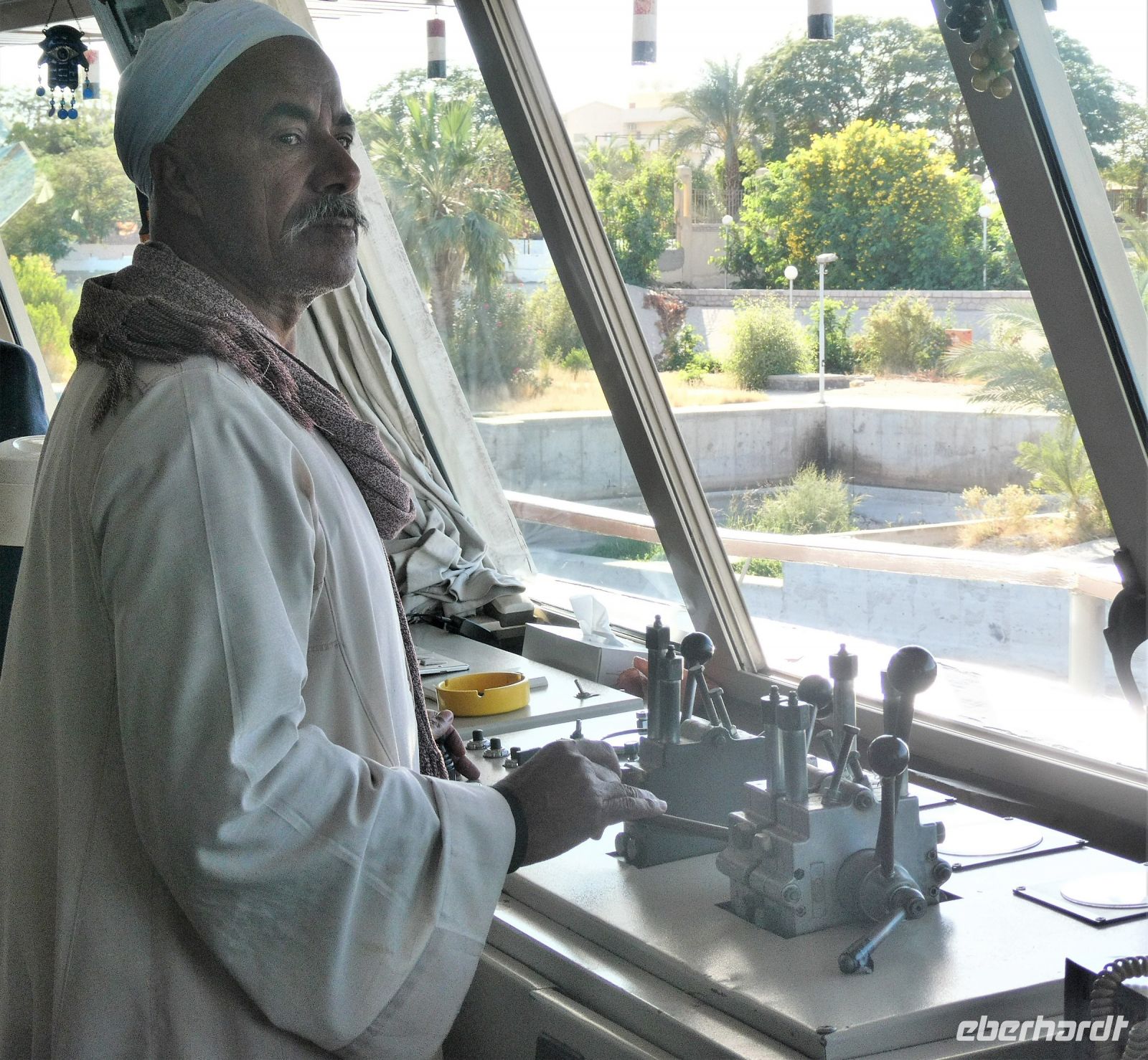 Raiss bei der Arbeit (2) &ndash; &copy; Gina Egenolf (Eberhardt TRAVEL)