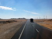 Strasse nach Abu Simbel &ndash; &copy; Gina Egenolf (Eberhardt TRAVEL)