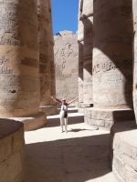 Karnak Tempel - Die Größendimension - wie haben es die Menschen gebaut? &ndash; &copy; Marieta Beck (Eberhardt TRAVEL)