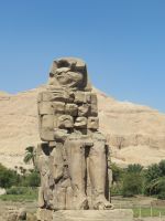 Die Memmon Kolosse &ndash; &copy; Marieta Beck (Eberhardt TRAVEL)