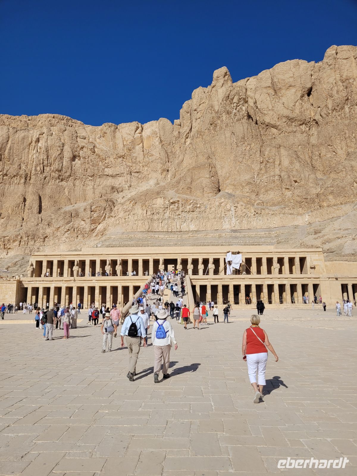 073 - Luxor - Terrassentempel der Pharaonin Hatschepsut &ndash; &copy; Jens Petzoldt (Eberhardt TRAVEL)