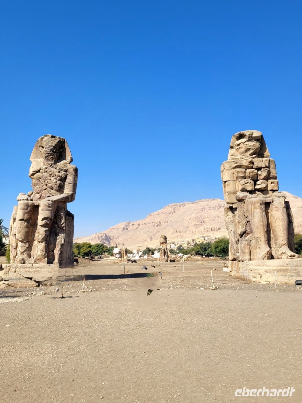 075 - Luxor - Menonkolosse &ndash; &copy; Jens Petzoldt (Eberhardt TRAVEL)