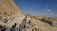 Rundgang Cheops-Pyramide &ndash; &copy; Anette Rietz (Eberhardt TRAVEL)