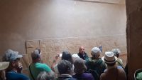 Im Mastaba-Grab bei Sakkara Essam &ndash; &copy; Anette Rietz (Eberhardt TRAVEL)