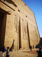 Edfu Tempel 3 &ndash; &copy; Eva Sieglow (Eberhardt TRAVEL)