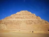 Stufenpyramide von Sakkara 2 &ndash; &copy; Eva Sieglow (Eberhardt TRAVEL)