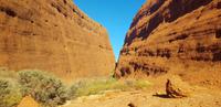 Rundgang an den Olgas (Kata Tjutas) &ndash; &copy; Jacob Spangenberg (Eberhardt TRAVEL)