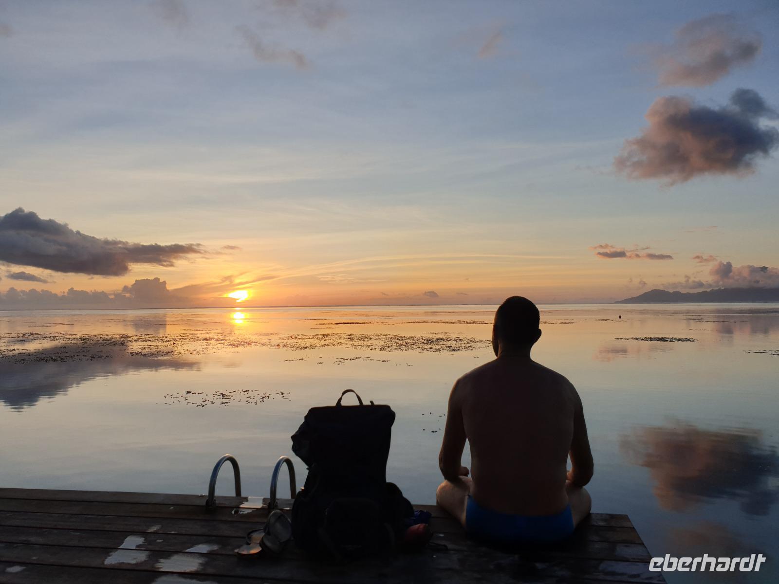 Tahiti Sonnenuntergang &ndash; &copy; Benjamin Rodriguez Manzanares (Eberhardt TRAVEL)