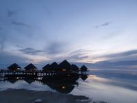 Tahiti Sonnenuntergang &ndash; &copy; Benjamin Rodriguez Manzanares (Eberhardt TRAVEL)