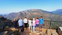 Rundreise Südafrika - die Eberhardt-Reisegruppe bei den Three Rondalves &ndash; &copy; Franziska Bergmann (Eberhardt TRAVEL)