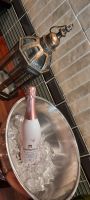 Frühstück mit Elefanten und Sekt &ndash; &copy; Annett Müller (Eberhardt TRAVEL)