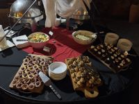 Dessert Buffet Chobe Safari Lodge &ndash; &copy; Nicole Madeleine Ogola (Eberhardt TRAVEL)