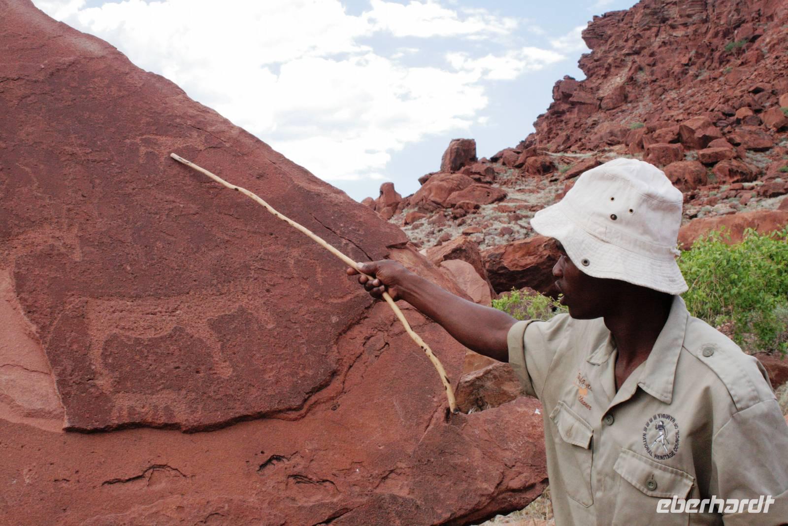 Twyfelfontein - Fran &ndash; &copy; Annett Müller (Eberhardt TRAVEL)