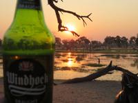 Sundowner am Khwai Fluss &ndash; &copy; Kathrin Mickan (Eberhardt TRAVEL)