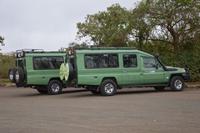 Arusha - Jeeps &ndash; &copy; Hubert Lücker (Eberhardt TRAVEL)