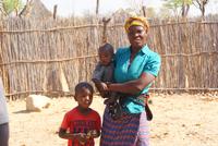 Kinder im Kral (3) &ndash; &copy; Susanne Schirmann (Eberhardt TRAVEL)
