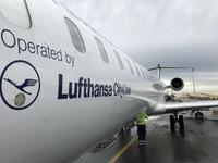 Flugzeug4 &ndash; &copy; Laura Wonneberger (Eberhardt TRAVEL)