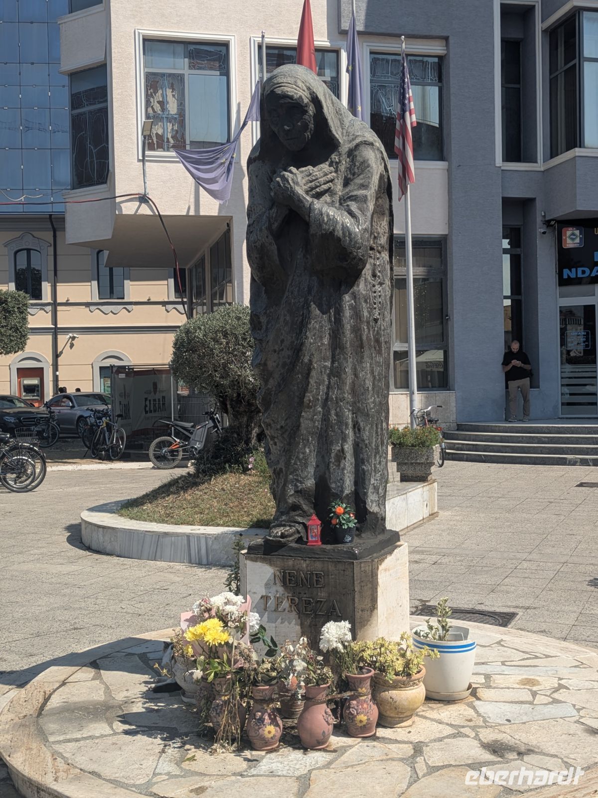 Eine der vielen Statuen von Mutter Theresa &ndash; &copy; Günter Thomas Menzel (Eberhardt TRAVEL)