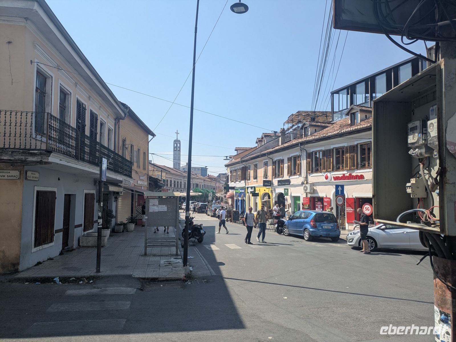 Straßenszene in Shkodra &ndash; &copy; Günter Thomas Menzel (Eberhardt TRAVEL)
