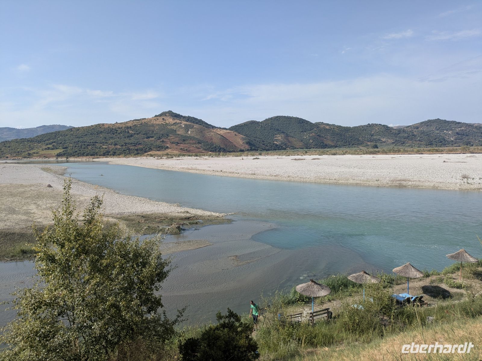 Zwischenstop an einem naturbelassenen Fluss &ndash; &copy; Günter Thomas Menzel (Eberhardt TRAVEL)