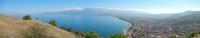 Panorama von Pogradec &ndash; &copy; Rico Manns (Eberhardt TRAVEL)