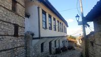 Burg Berat &ndash; &copy; Kristina Hesse (Eberhardt TRAVEL)