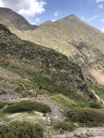 Steiler Abstieg &ndash; &copy; Sabine C. Seifert (Eberhardt TRAVEL)