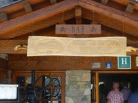 91 Eingang zur Bar &ndash; &copy; Gudrun Rämisch (Eberhardt TRAVEL)