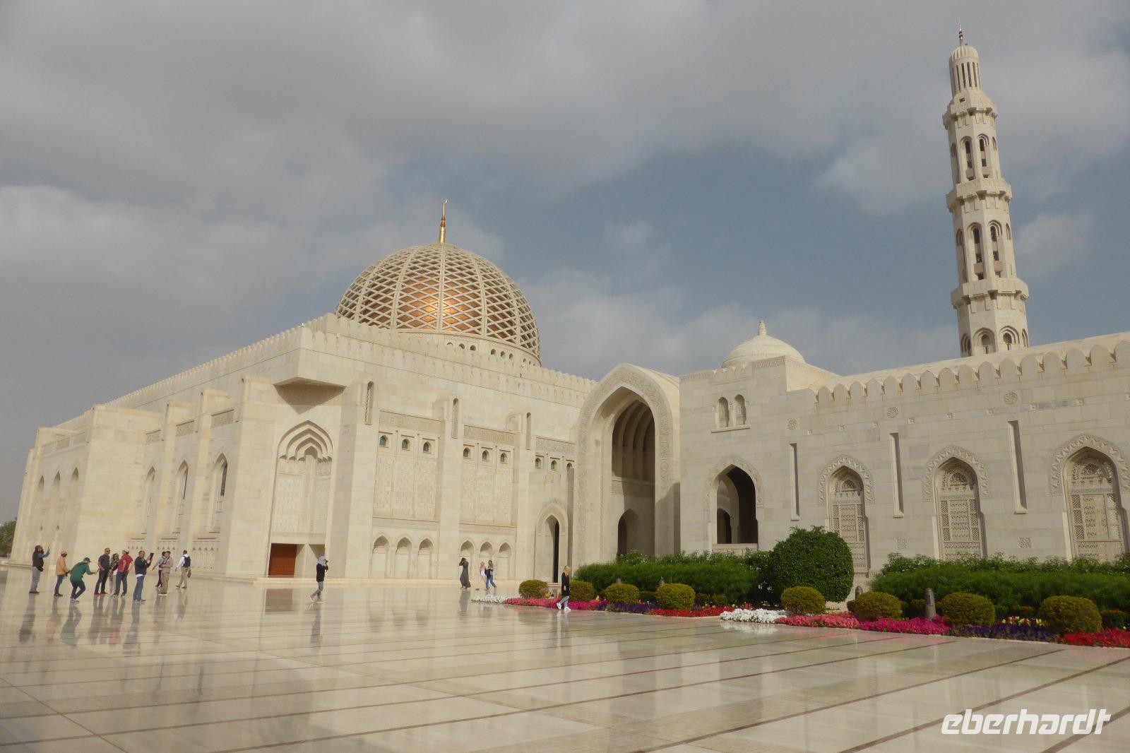 Große Sultan Qaboos Moschee &ndash; &copy; Frank Nimschowski (Eberhardt TRAVEL)