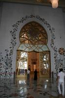 0219 Scheich-Zayed-Moschee in Abu Dhabi &ndash; &copy; Patrick Fritzsche (Eberhardt TRAVEL)