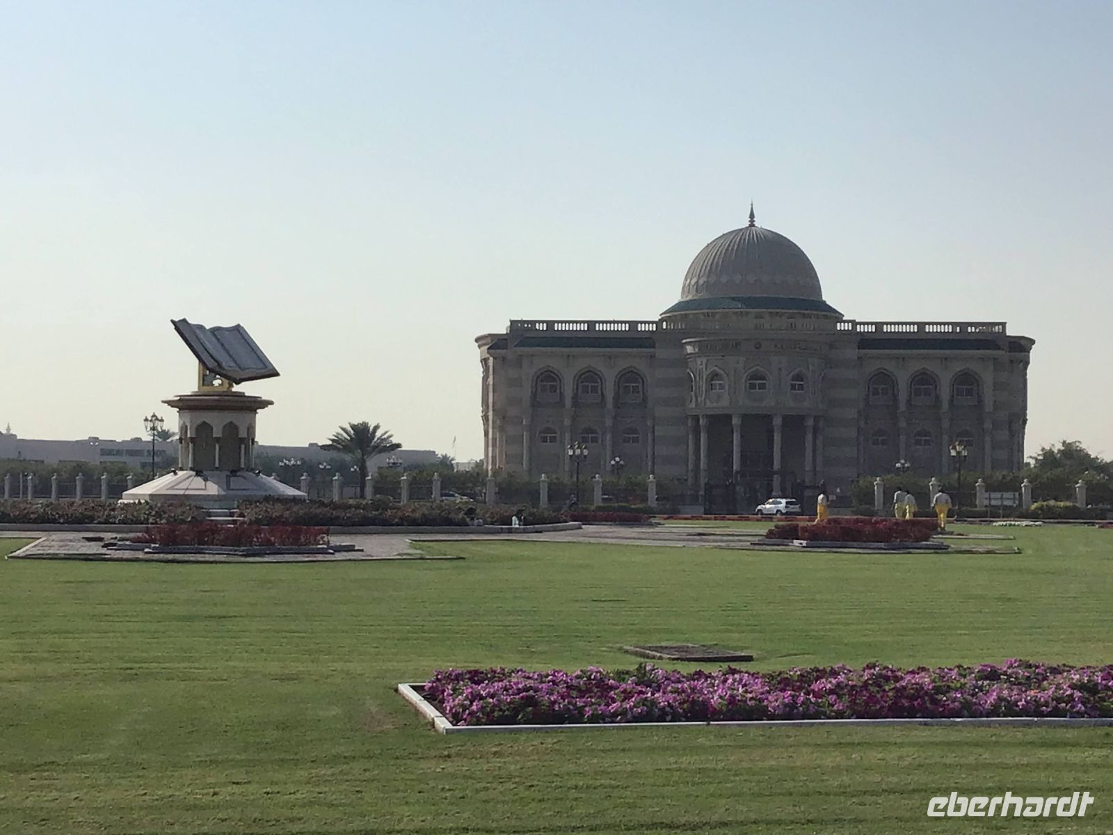 Sharjah - Korankreiseverkehr &ndash; &copy; Jens Petzoldt (Eberhardt TRAVEL)