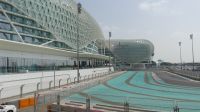 Yas Marina Circuit Abu Dhabi und W Hotel &ndash; &copy; Frank Nimschowski (Eberhardt TRAVEL)