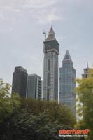 IMG_8930_Dubais Big Ben neben dem Tulpen-Tower &ndash; &copy; Alice Teipelke (Eberhardt TRAVEL)