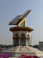 Sharjah - Korandenkmal &ndash; &copy; Ralf Mehnert (Eberhardt TRAVEL)
