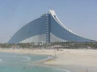 Jumeirah Beach Hotel &ndash; &copy; Vicky Kern (Eberhardt TRAVEL)