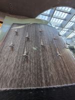 45. Dubai Mall, Wasserfall, Dubai &ndash; &copy; Teresa Rumpel (Eberhardt TRAVEL)