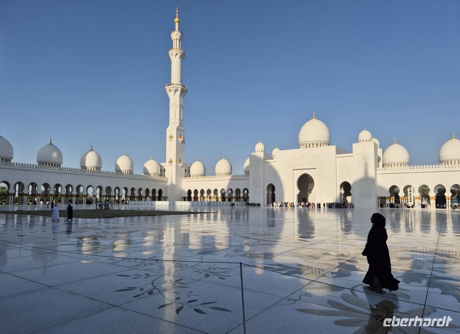 Sheikh Zayed Grand-Moschee  &ndash; &copy; Frank Nimschowski (Eberhardt TRAVEL)