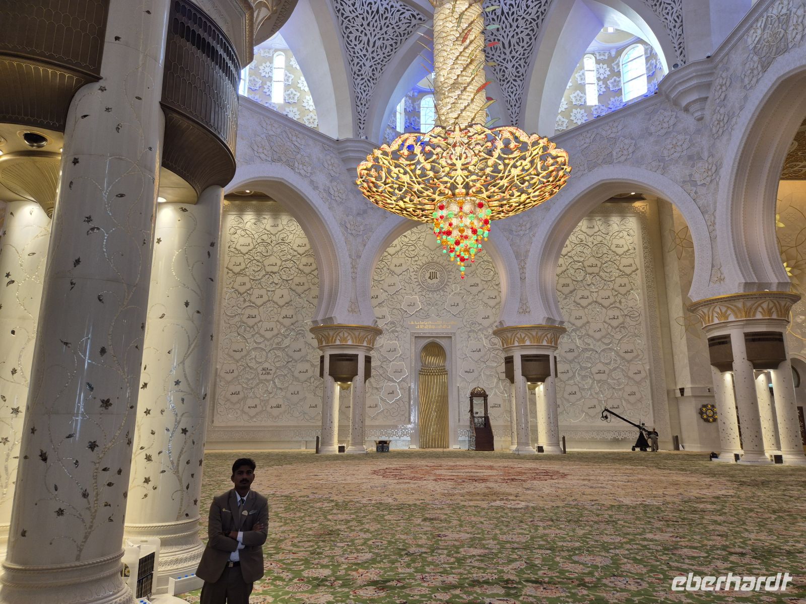 Sheikh Zayed Grand-Moschee  &ndash; &copy; Frank Nimschowski (Eberhardt TRAVEL)