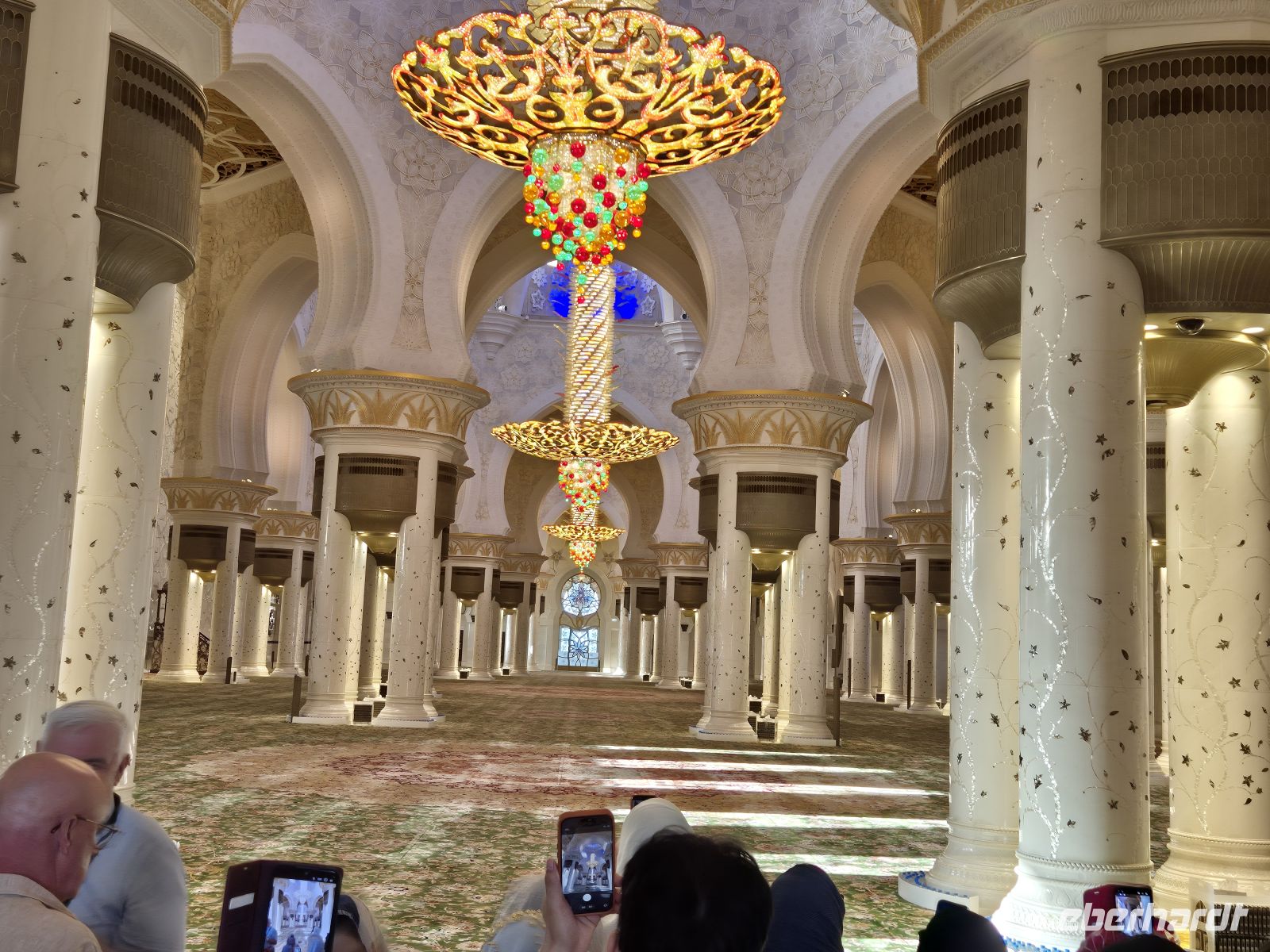 Sheikh Zayed Grand-Moschee  &ndash; &copy; Frank Nimschowski (Eberhardt TRAVEL)