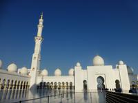 Sheikh Zayed Moschee &ndash; &copy; Sylvia Sann (Eberhardt TRAVEL)
