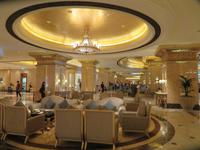 im Emirates Palace &ndash; &copy; Sylvia Sann (Eberhardt TRAVEL)