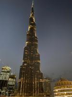 Abendstimmung am Burj Khalifa &ndash; &copy; Marianne Förster (Eberhardt TRAVEL)