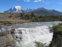 Casca del Paine &ndash; &copy; Sylvia Sann (Eberhardt TRAVEL)