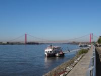 Emmerich - die Golden Gate vom Niederrhein &ndash; &copy; Hans-Joachim Trutz (Eberhardt TRAVEL)