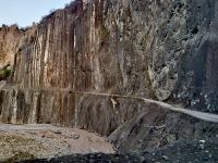 Abenteuerliche Straße nach Lahic &ndash; &copy; Simone Willner (Eberhardt TRAVEL)