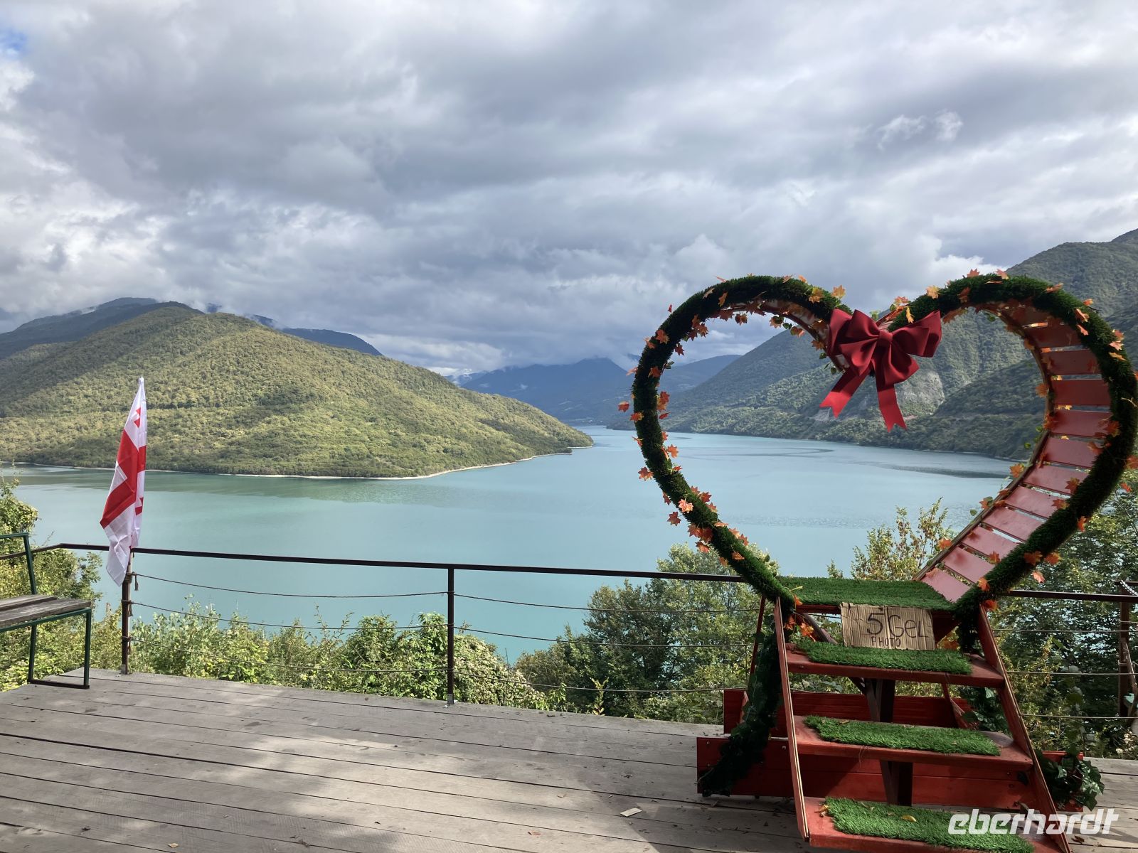 Blick auf den See &ndash; &copy; Mathias Schirmer (Eberhardt TRAVEL)