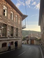 im Ort unterwegs &ndash; &copy; Mathias Schirmer (Eberhardt TRAVEL)