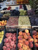 reichlich Obst gab’s überall &ndash; &copy; Mathias Schirmer (Eberhardt TRAVEL)