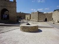 Feuertempel Ateschgah &ndash; &copy; Inge Bily (Eberhardt TRAVEL)