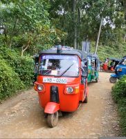140 Tuk Tuk Fahrt Richtung Little Adams Peak &ndash; &copy; Susanne Schirmann (Eberhardt TRAVEL)